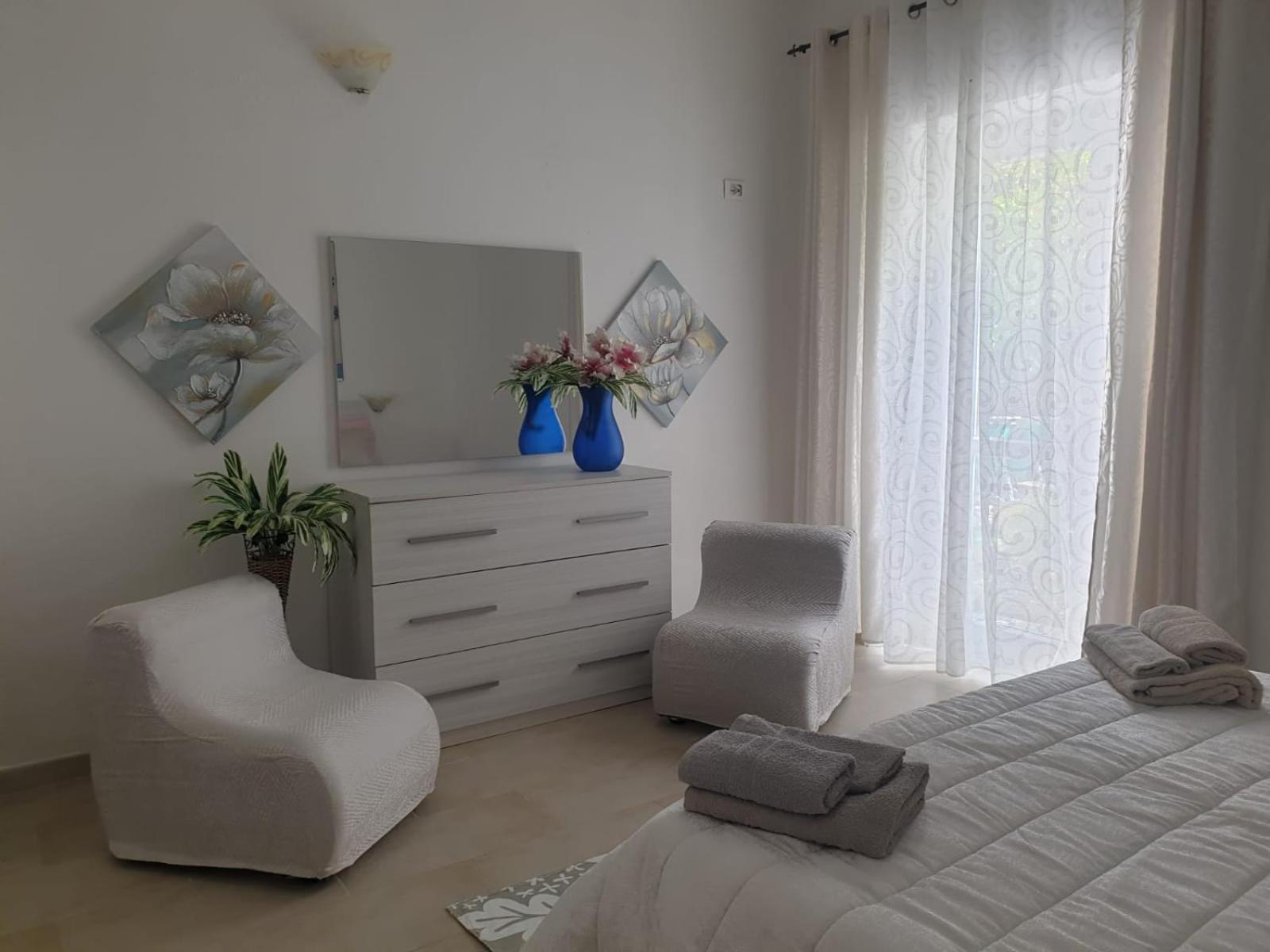 Casa Vacanze Con Giardino E Area Barbecue Martis 部屋 写真